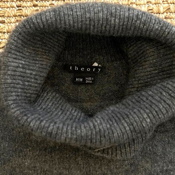 Y2K Theory Cashmere Sweater – Gray & Poppy Red Stripes, Size M, Vintage - Picture 6 of 8